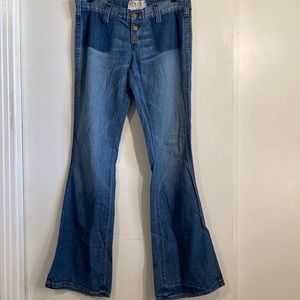 Textile Elizabeth & James Stevie Jeans Size 29 Flare Button Fly Y2K Low Rise